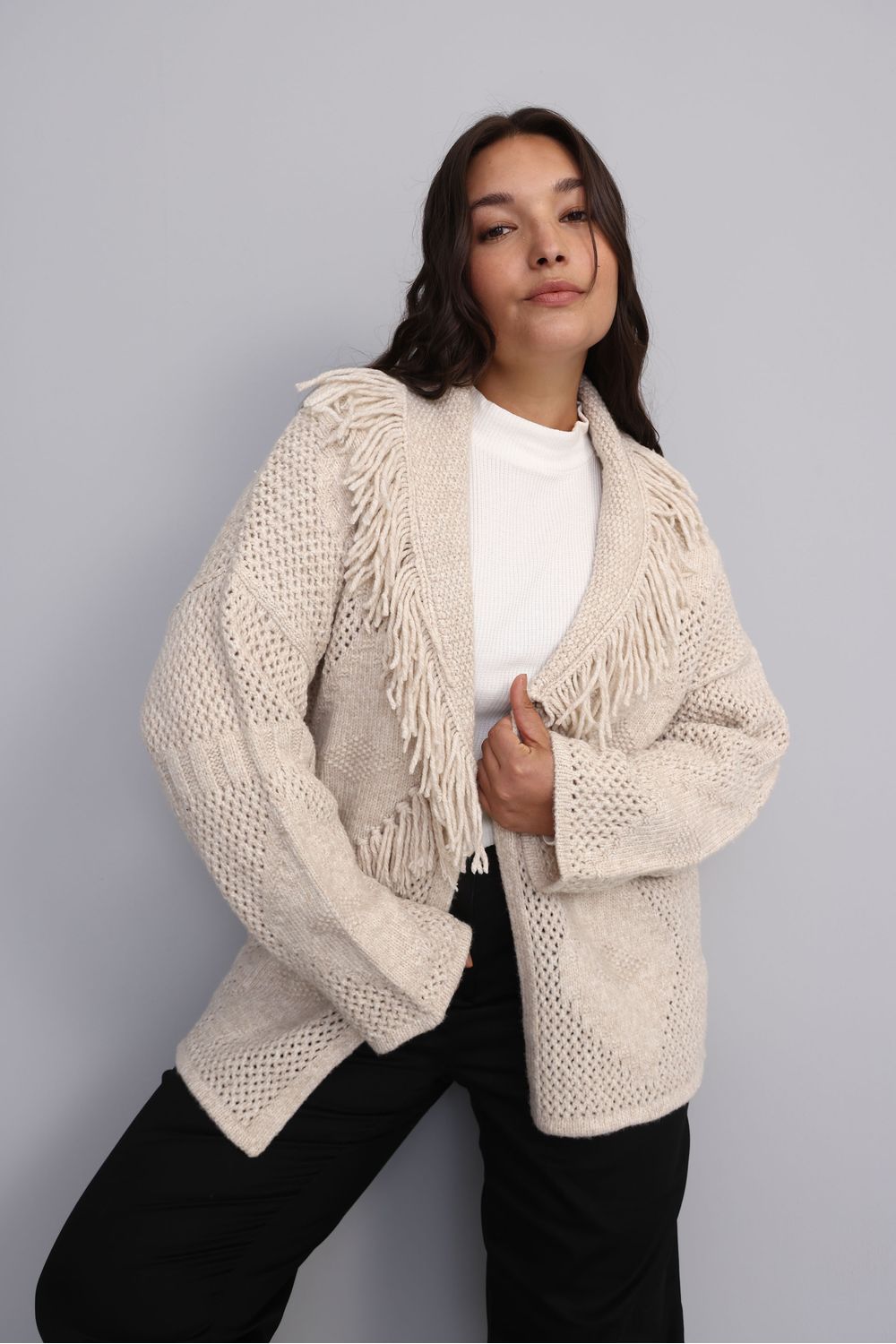 CARDIGAN CALADO CON FLECOS ARIANNA